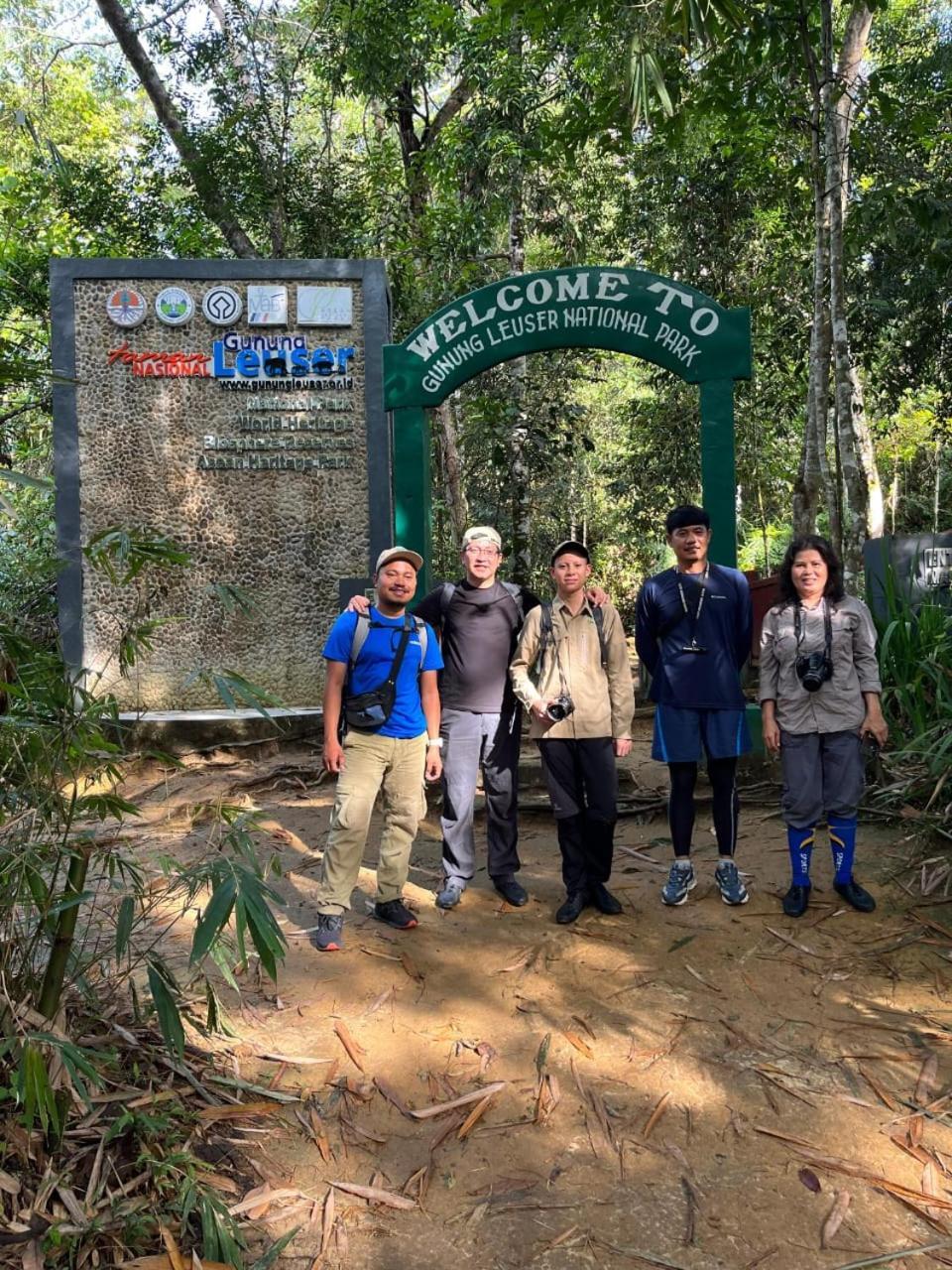 Pongo Guest House & Jungle Trekking Букит-Лаванг Экстерьер фото
